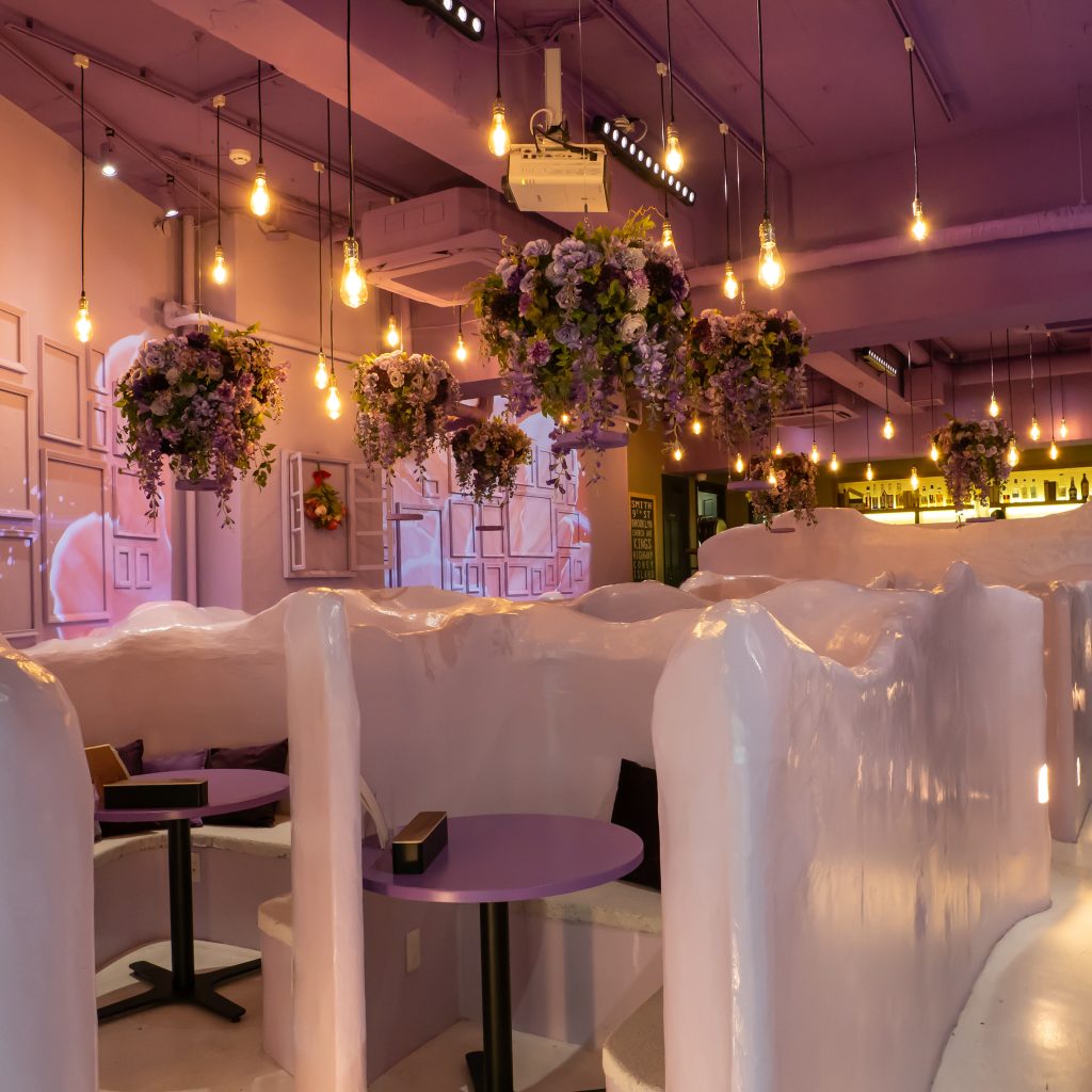 スマホを置いて、カフェ時間を。